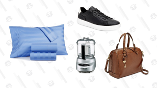 Macy's Summer Family and Friends Sale Gives You up to 30% off Sitewide